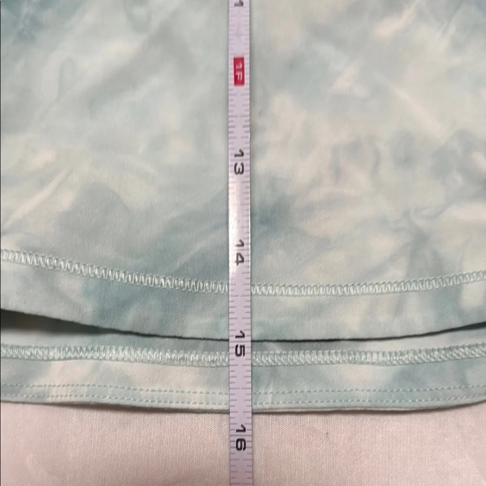 Lululemon Athletica Blue and White Skater Skorts - Picture 7 of 7